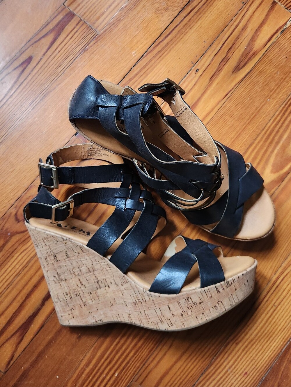 Korks by Kork-Ease Black Wedge Braided Sandal 10